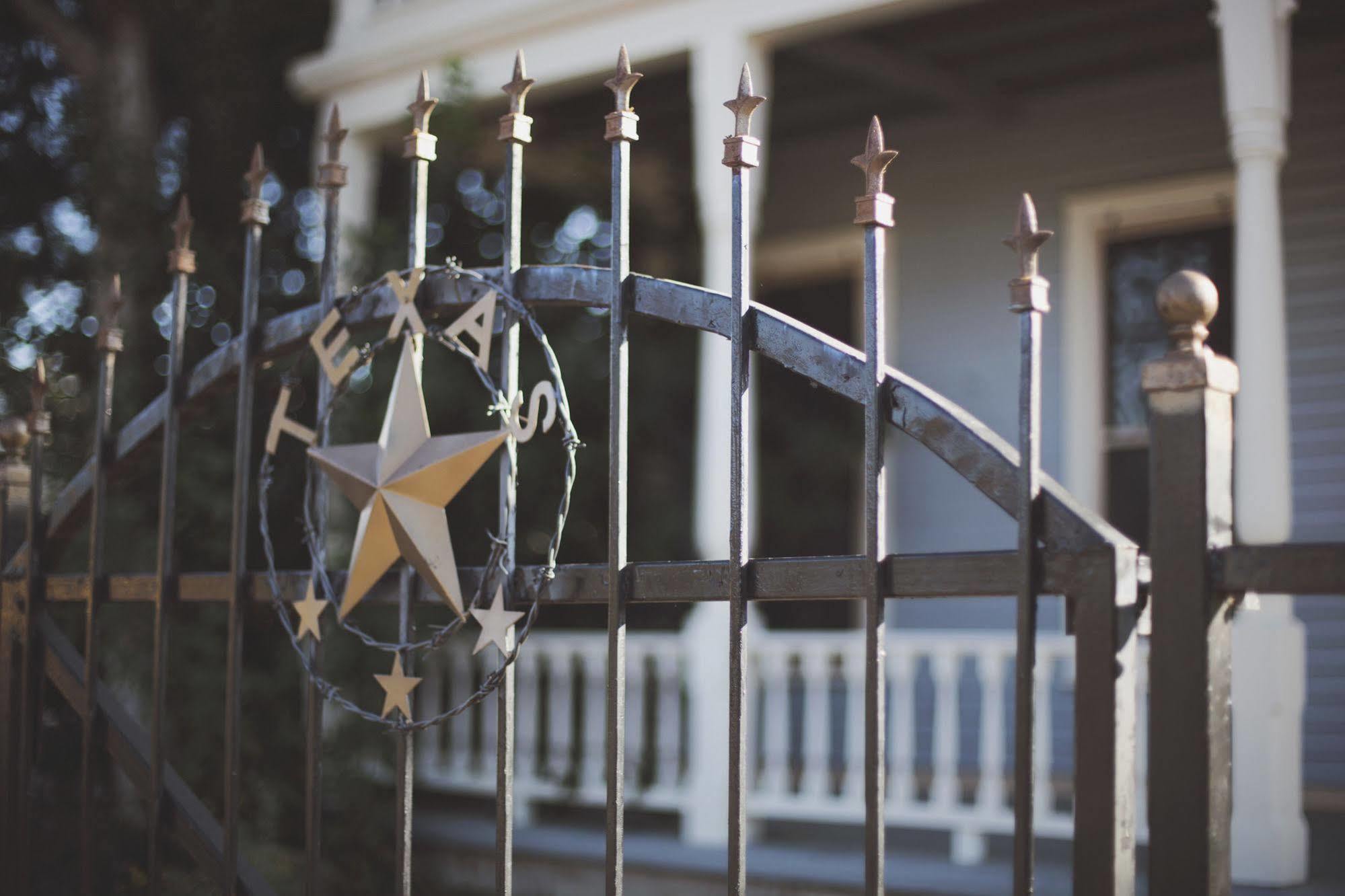 Hk Austin Hostel ภายนอก รูปภาพ